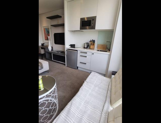 1 BEDROOM APARTMENT FOR SALE IN MORNINGSIDE